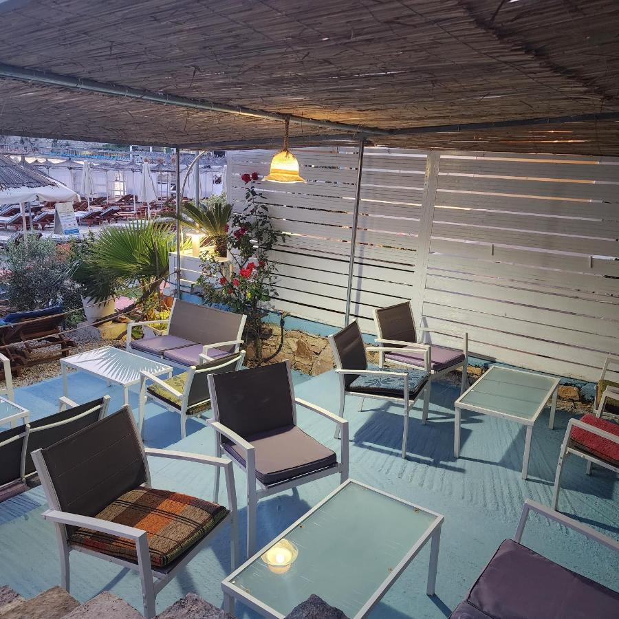 Amelie'S Apartments & Beach Saranda Exterior foto