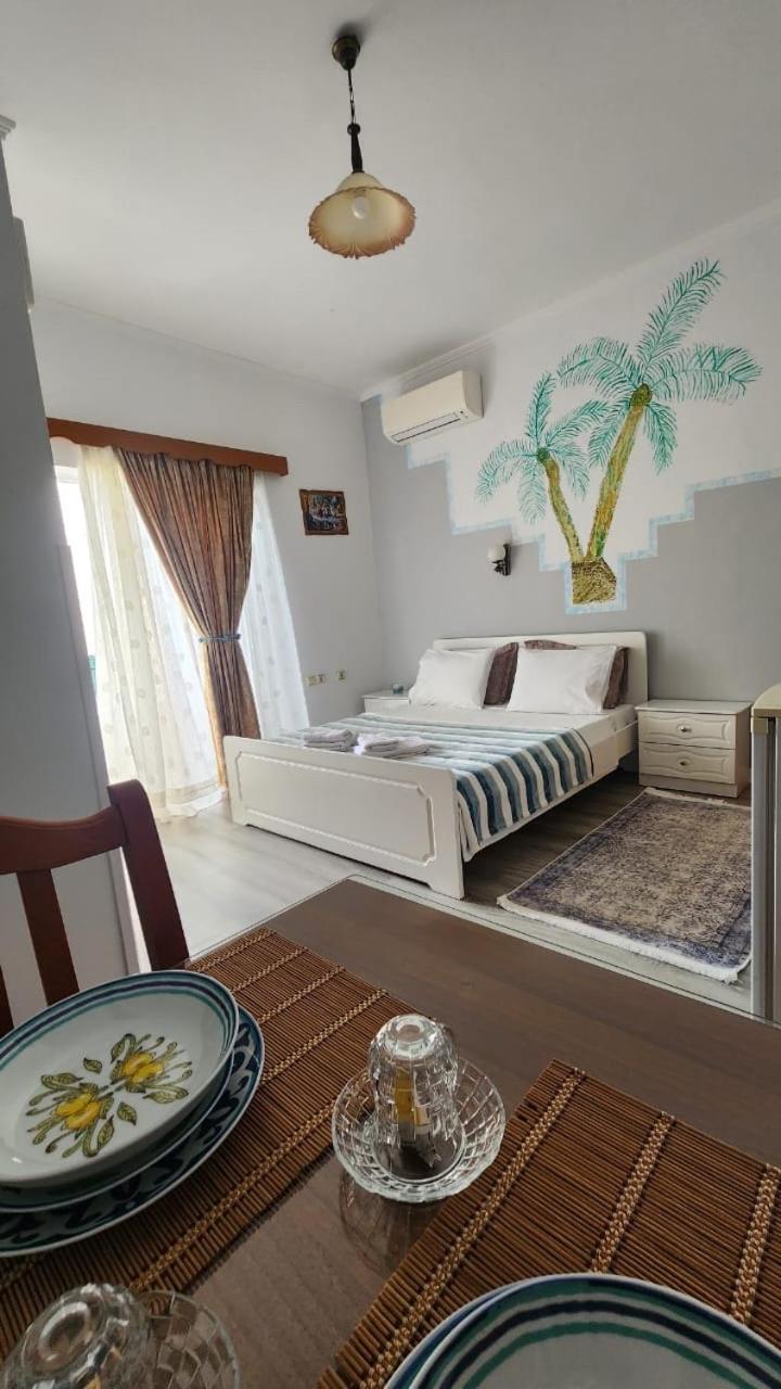 Amelie'S Apartments & Beach Saranda Exterior foto