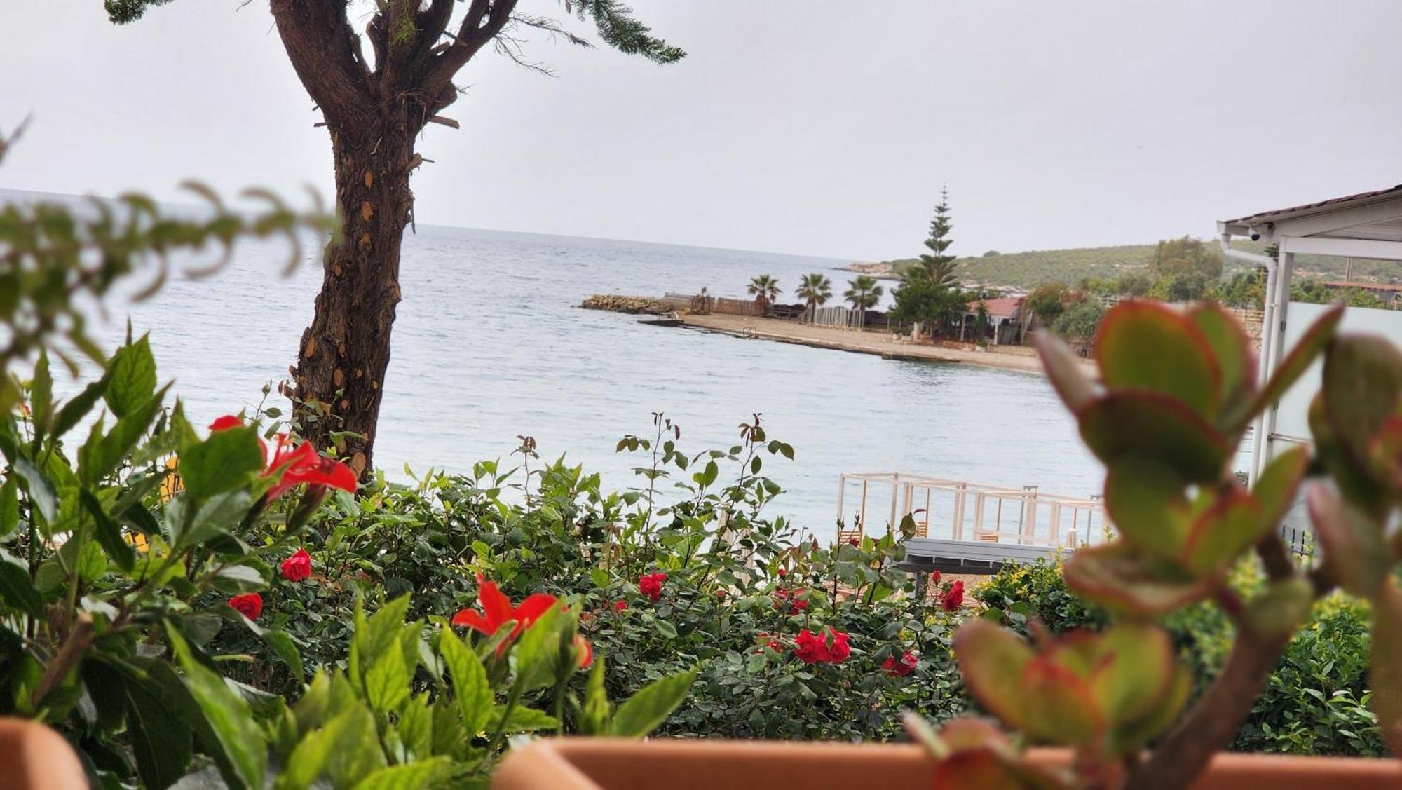Amelie'S Apartments & Beach Saranda Exterior foto