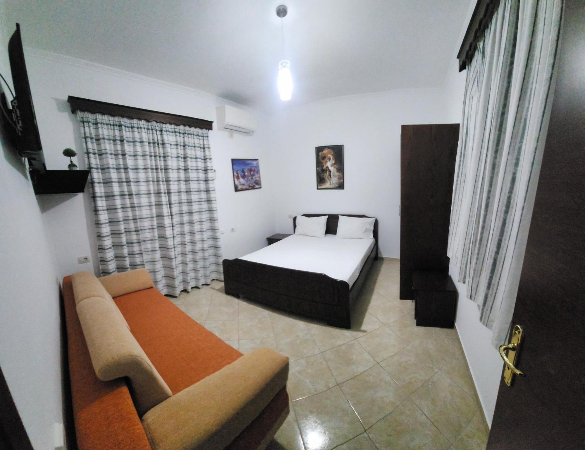 Amelie'S Apartments & Beach Saranda Zimmer foto