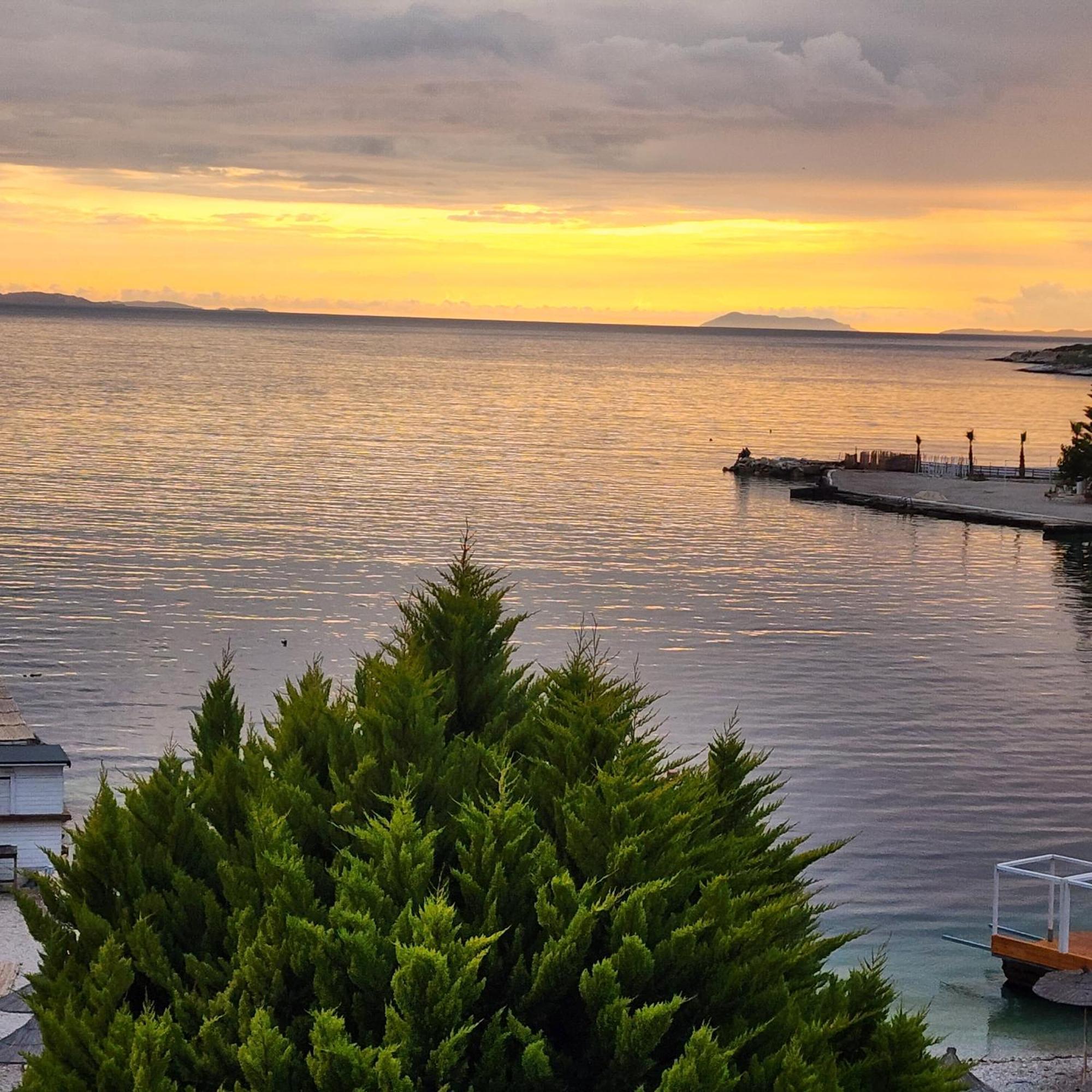 Amelie'S Apartments & Beach Saranda Zimmer foto
