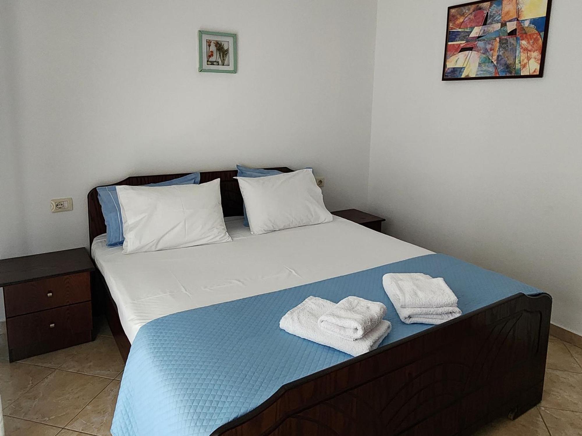Amelie'S Apartments & Beach Saranda Zimmer foto